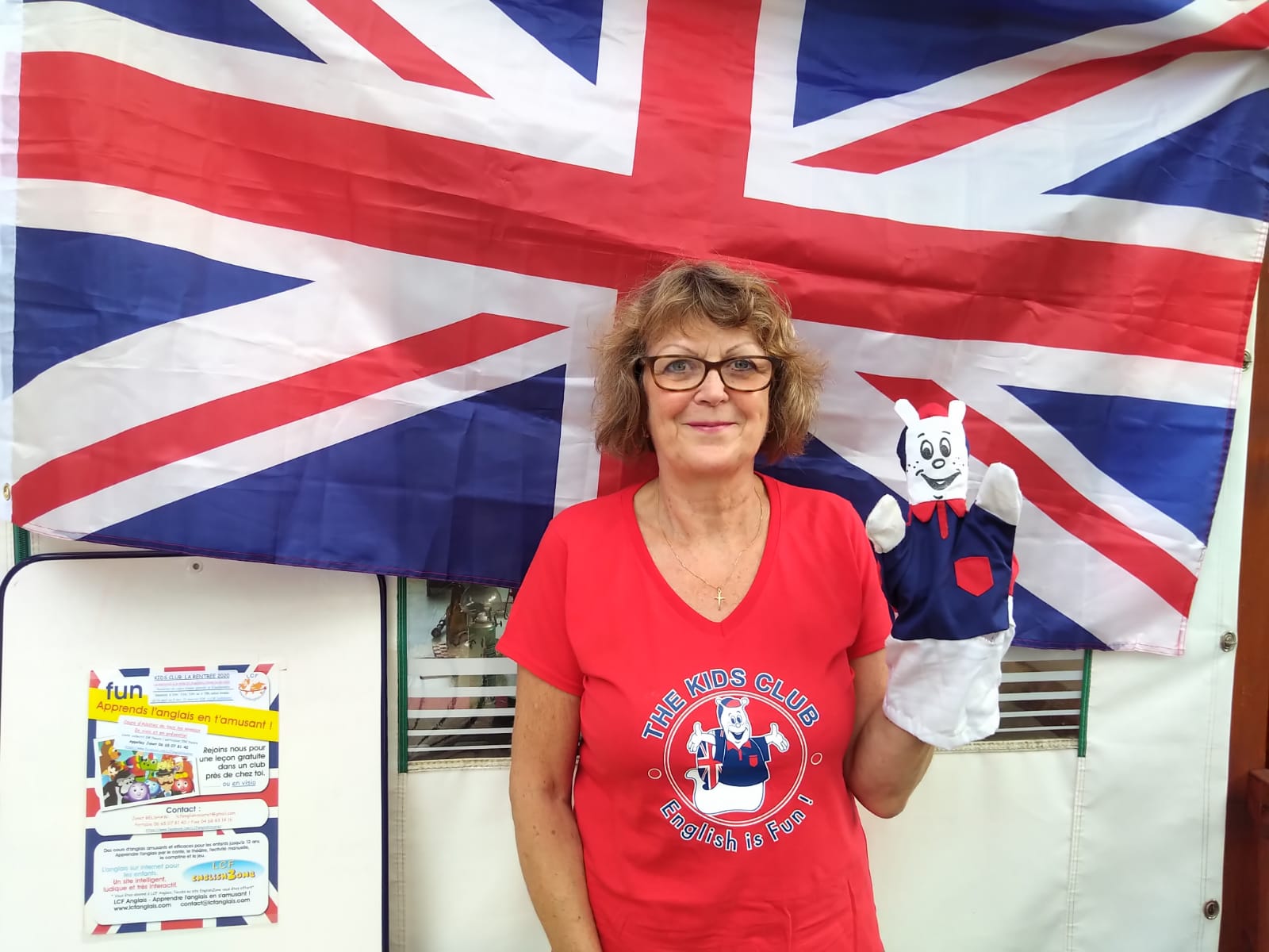 Teach French or Spanish with LCF Clubs